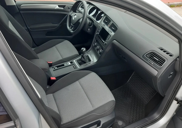 Volkswagen Golf cena 46000 przebieg: 108700, rok produkcji 2015 z Łochów małe 92